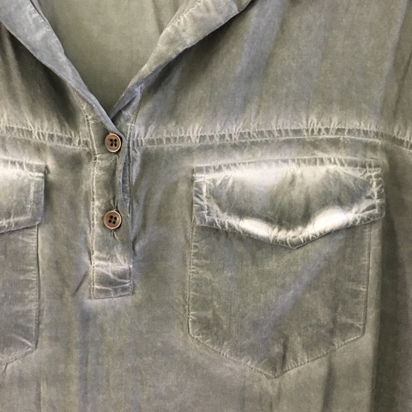 Umgee Top - Picture 2 of 3